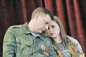 ​"Первые леди" непризнанных "республик": чем занимаются жены и любовницы главарей оккупированного Донбасса
