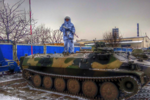 Волонтеры обнаружили большие скопления российской техники и боеприпасов под Луганском