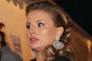 Певицу Анну Семенович унизили в интернете