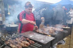 Ешьте сало и никого не слушайте, - Москаль встал на защиту фестиваля мясников