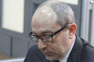 Харьковчане искренне считают, что Кернес "действительно много делает для города", - писатель