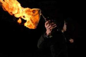 В России коллектор поджег ребенка за долги отца