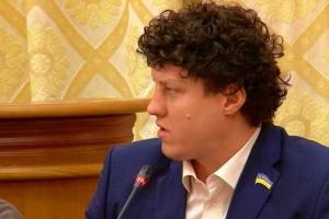 Нардеп требует демонтировать мини-рынок в Одессе 