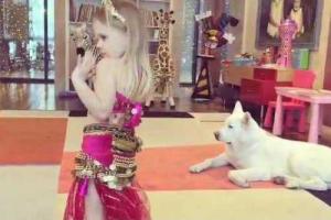 Дочь Глюкозы устроила для мамы концерт 