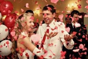 В этом году мариупольцы не будут регистрировать брак в День Святого Валентина 