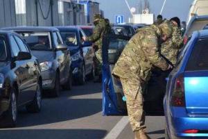 В "ДНР" запретят выезд мужчинам без спецразрешения