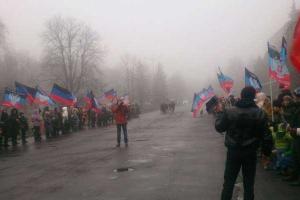 Как жители Дебальцево приветствовали приезд Захарченко