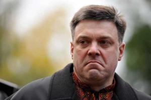 Тягнибок-правительству: Немедленно запретите транзит московских фур по территории Украины
