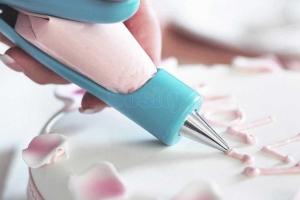 В Харькове переселенцев приглашают на «сладкий» мастер-класс