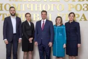 Все заместители Абромавичуса подали в отставку вместе с ним