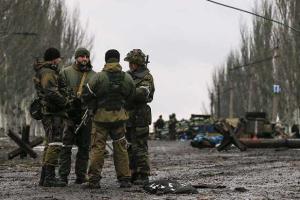 Под Мариуполем военные ввели свой «комендантский час» – местные жители