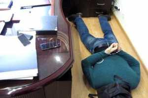 В сети появились эксклюзивные кадры задержания "министра" строительства "ЛНР"