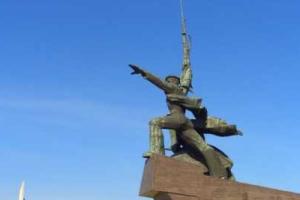 В Севастополе украинские патриоты не устают писать «Смерть ворогам»