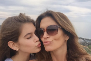 Синди Кроуфорд объявила о выходе на пенсию