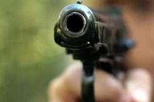 В Мариуполе врач устроил перестрелку возле морга, чтобы напугать собаку