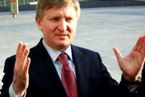 СМИ: Порошенко одобрил "план Медведчука" - оккупированные территории Донбасса возглавят Ахметов и Бойко