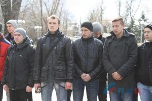 В оккупированном Луганске студенты вышли на акцию