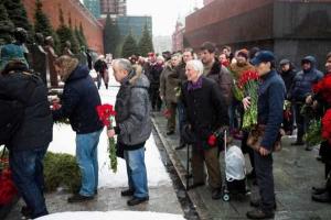 Кабакаев: Становясь на колени перед Сталиным, россияне показывают свою рабскую сущность