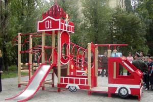 В Ровно на детской площадке нашли боевую гранату