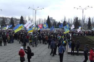 Нусс: Власть должна ограничить проведение массовых акций на улицах