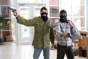 Мариупольцы дерзко ограбили посла Марокко в Киеве