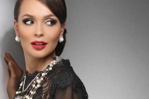 Невеста Шаляпина Анна Калашникова потеряла родного человека