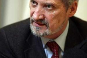 Министр обороны Польши: В деле о крушении самолета под Смоленском есть новые важные данные 