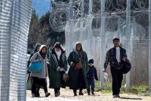 Турецкие пограничники стреляют в беженцев, – СМИ