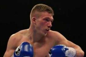 Боксера, проигравшего в бою за титул чемпиона Британии, ввели в состояние комы