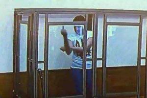 Савченко вместо последнего слова показала судье неприличный жест