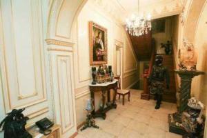 Какие тайны хранит в себе разграбленный дом экс-генпрокурора Пшонки