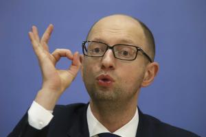 Яценюк требует пересчитать платежи за газ