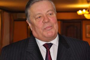 "Как оно включается, б...ь" - нардеп от "Оппоблока" заматерился у трибуны ВР 