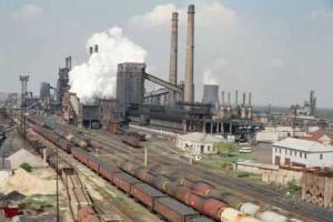 Оккупанты вывозят еще два завода из Донбасса в Россию