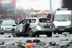 В центре германской столицы взорвался автомобиль, есть погибшие