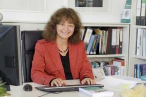 Профессор украинского происхождения получила крупнейшую в мире премию