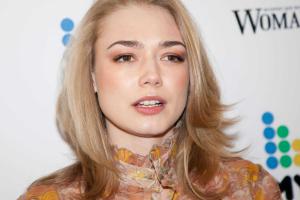 Актриса Акиньшина считает, что к ребёнку следует относиться как к состоявшейся личности