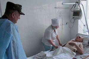 В Днепропетровске успешно прооперировали тяжелораненых под Авдеевкой силовиков