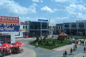 В туалете львовского рынка найден труп мужчины