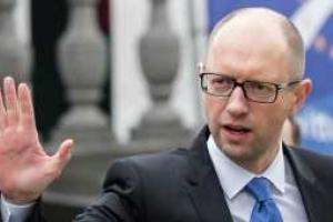 Яценюк покинул заседание Кабмина в срочном порядке: "Я к Порошенко"