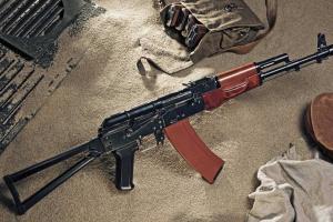 Индия будет производить автоматы Калашникова новой серии для России