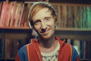 Солист группы «Братья Гримм» шокировал гостей московского отеля