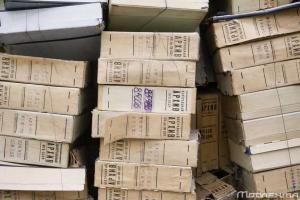 Папки из архива КГБ сгрузили в кучу в центре Москвы
