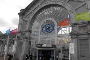 В Бельгии на вокзале обнаружен подозрительный сверток, проводится эвакуация