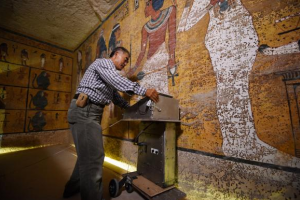 Находка века: В гробнице фараона Тутанхамона в Египте нашли две тайные комнаты