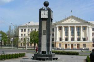 В Запорожье распилили памятник Дзержинского