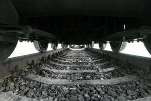 В России  сошли с рельсов  8 вагонов с серой и серной кислотой