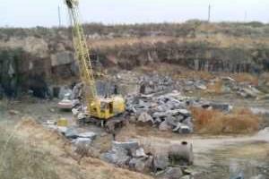 Трагедия на Закарпатье: нелегальных добытчиков камня похоронил обрушившийся карьер