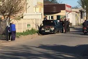 В Геническе обнаружили авто, начиненное 10 кг взрывчатки