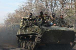 В Торезе боевики воруют друг у друга БТРы, - разведка